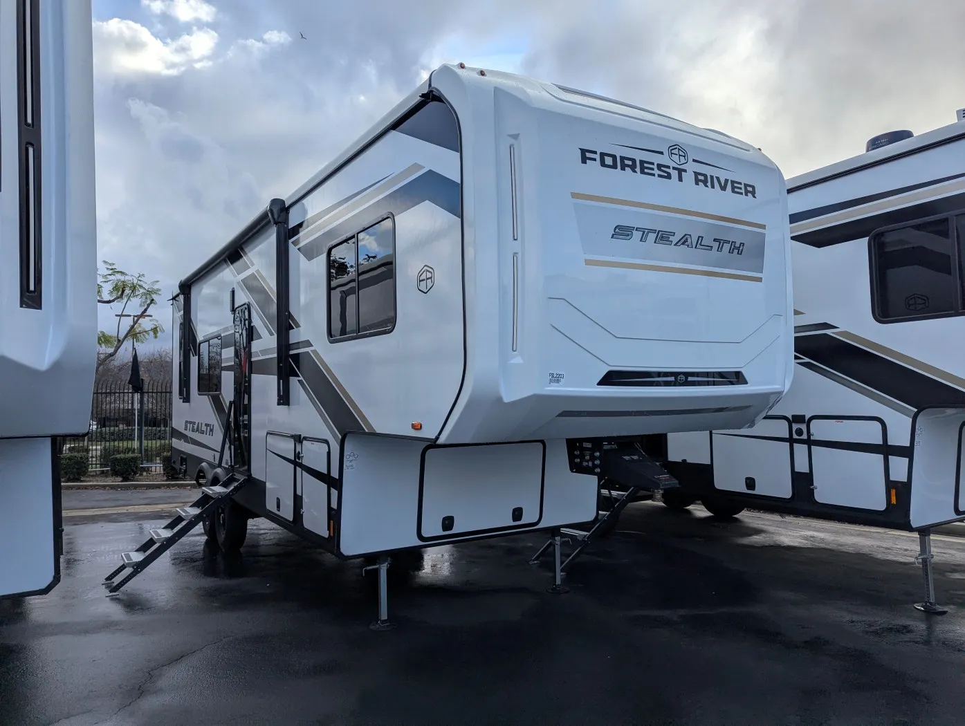 2026 Forest River Stealth 2800 - Photo 2