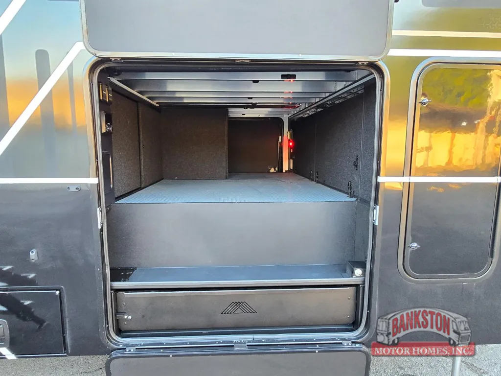 2026 Brinkley Model G 3520, Photos photo 3