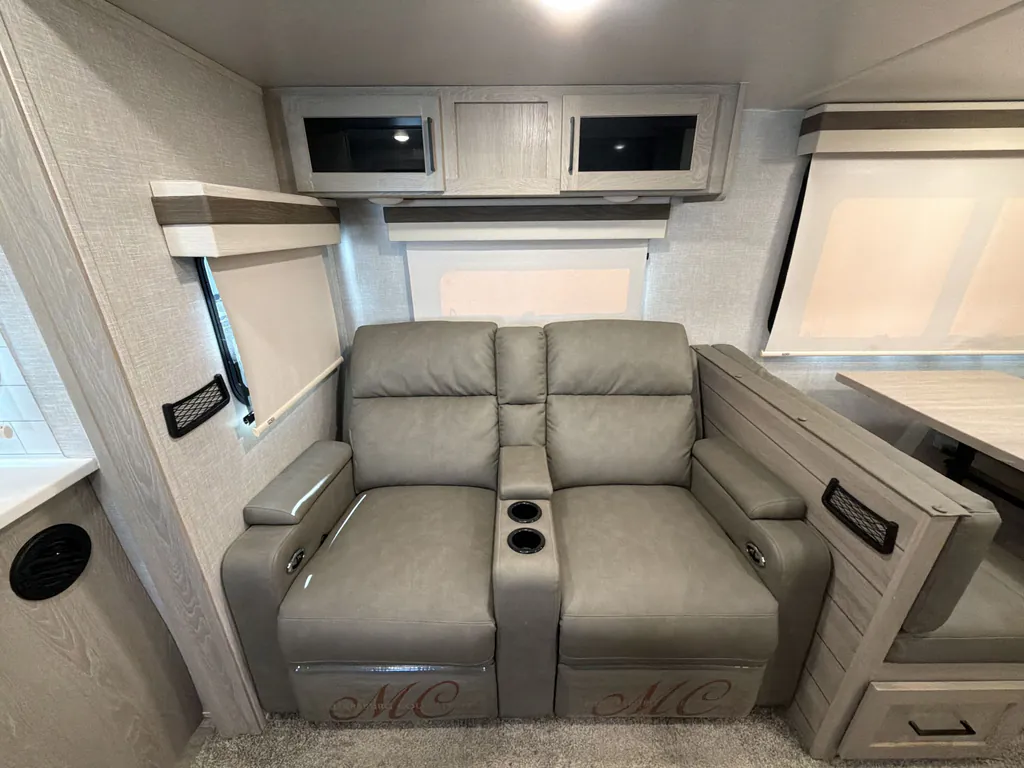 2022 Forest River Rockwood Ultra Lite 2614BS, Photos photo 38