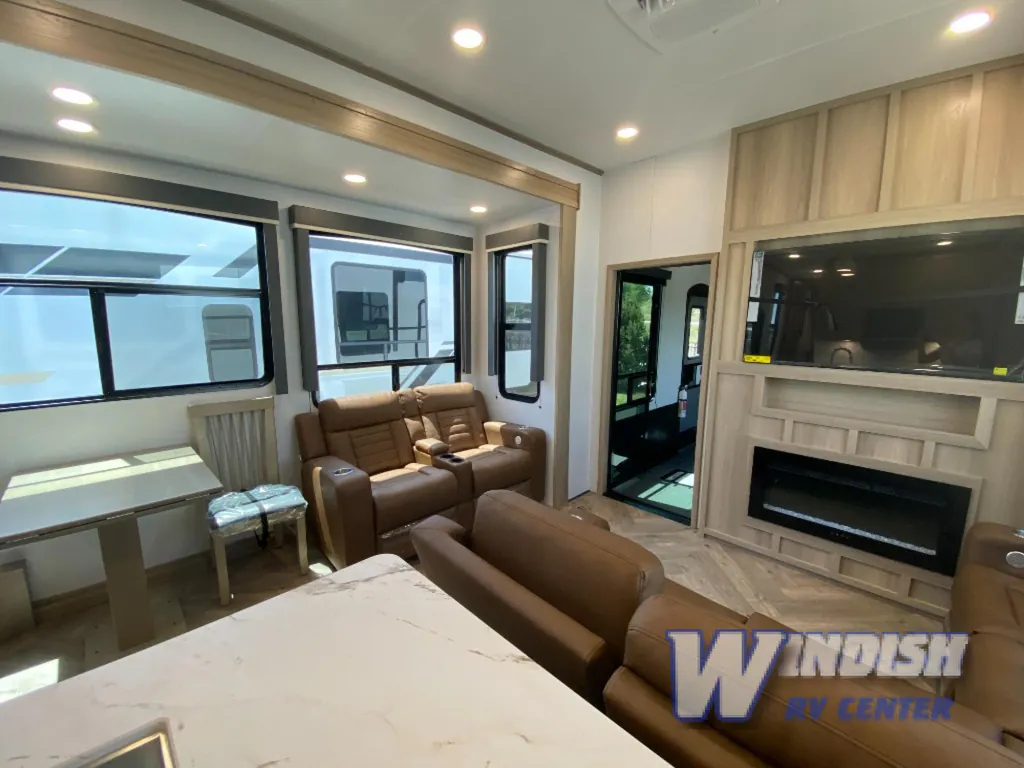 2026 Keystone RV Raptor Carbon Series 420, Photos photo 10