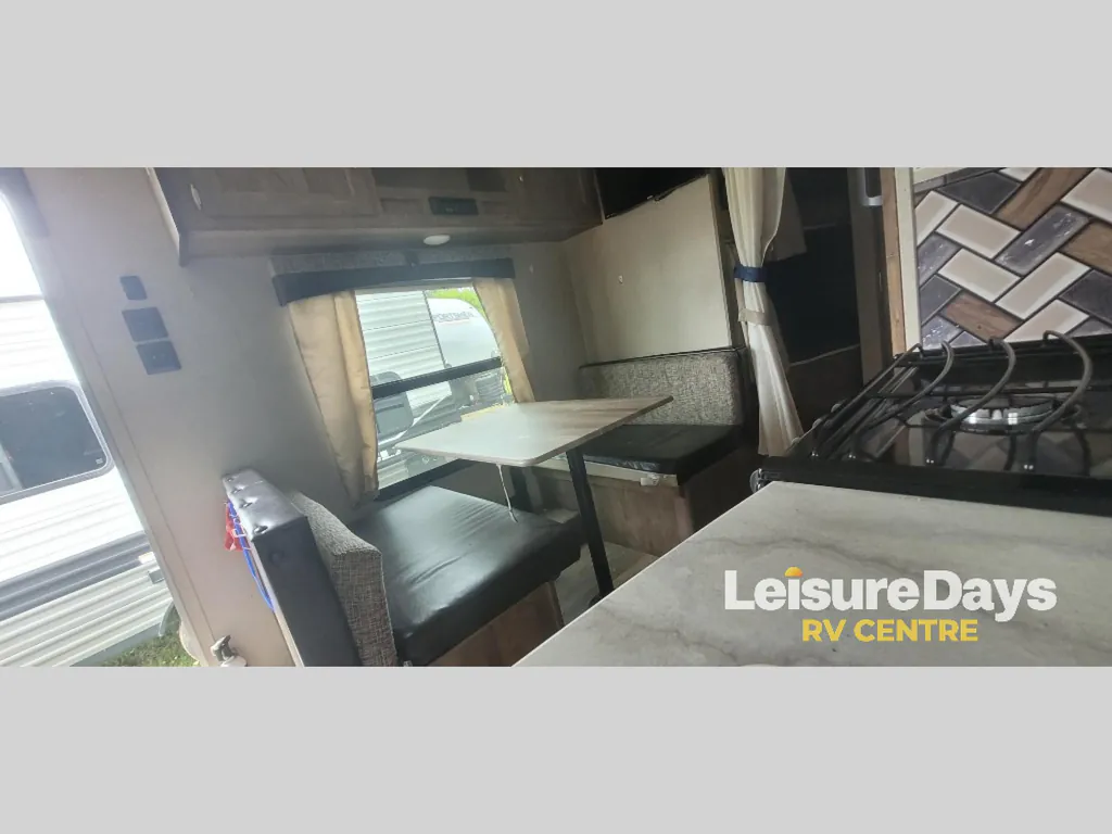 2019 Palomino Puma XLE Lite 22RBC, Photos photo 10