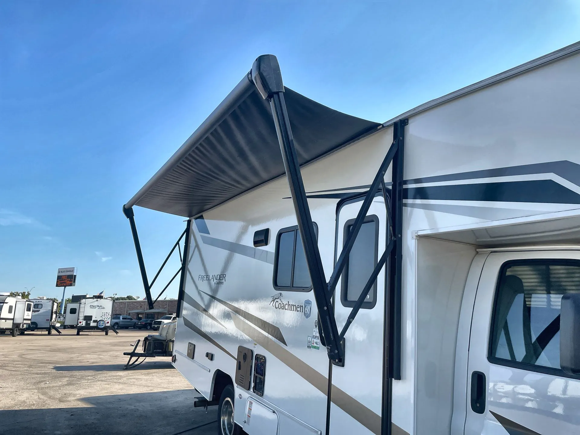 2024 Coachmen Freelander 23FS Chevy 3500 - Photo 4