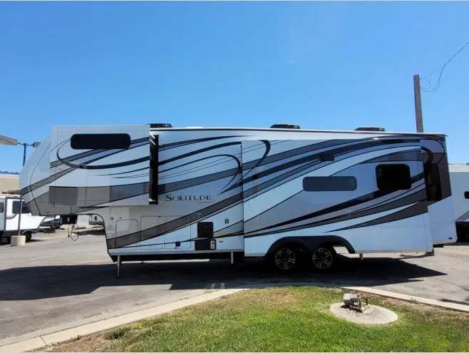 2026 Grand Design Solitude 310GK - Photo 4