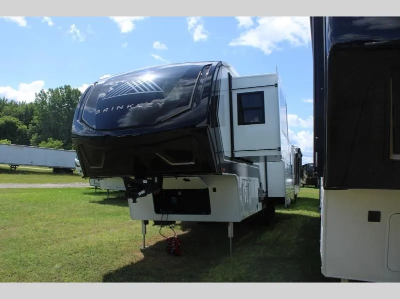 2026 Brinkley Model Z 3100 - Photo 3