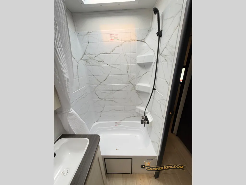2027 Shasta I-5 530BQB, Photos photo 29