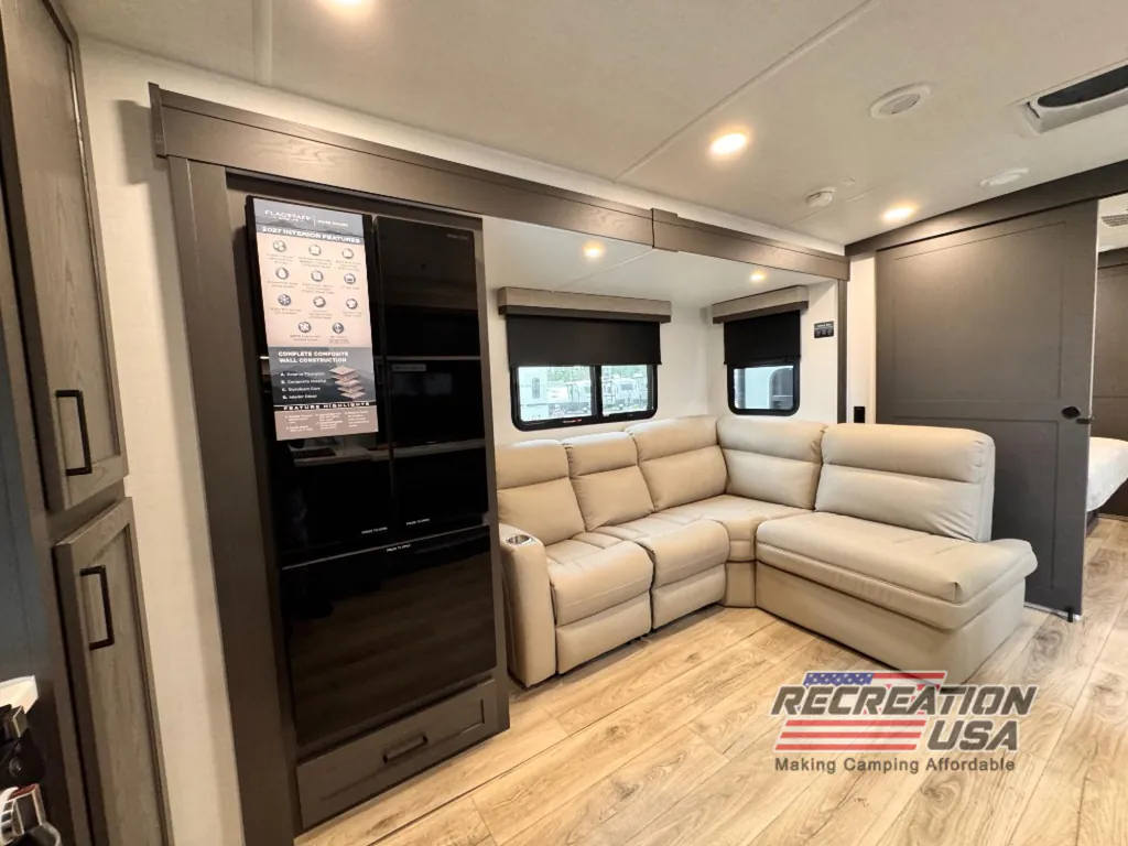 2027 Forest River Flagstaff Super Lite 27RKS, Photos photo 10
