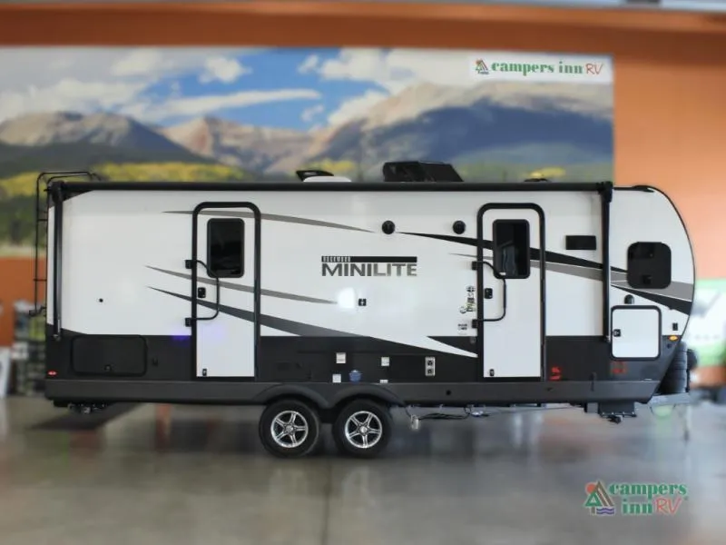 2025 Forest River Rockwood Mini Lite 2506FK - Photo 2
