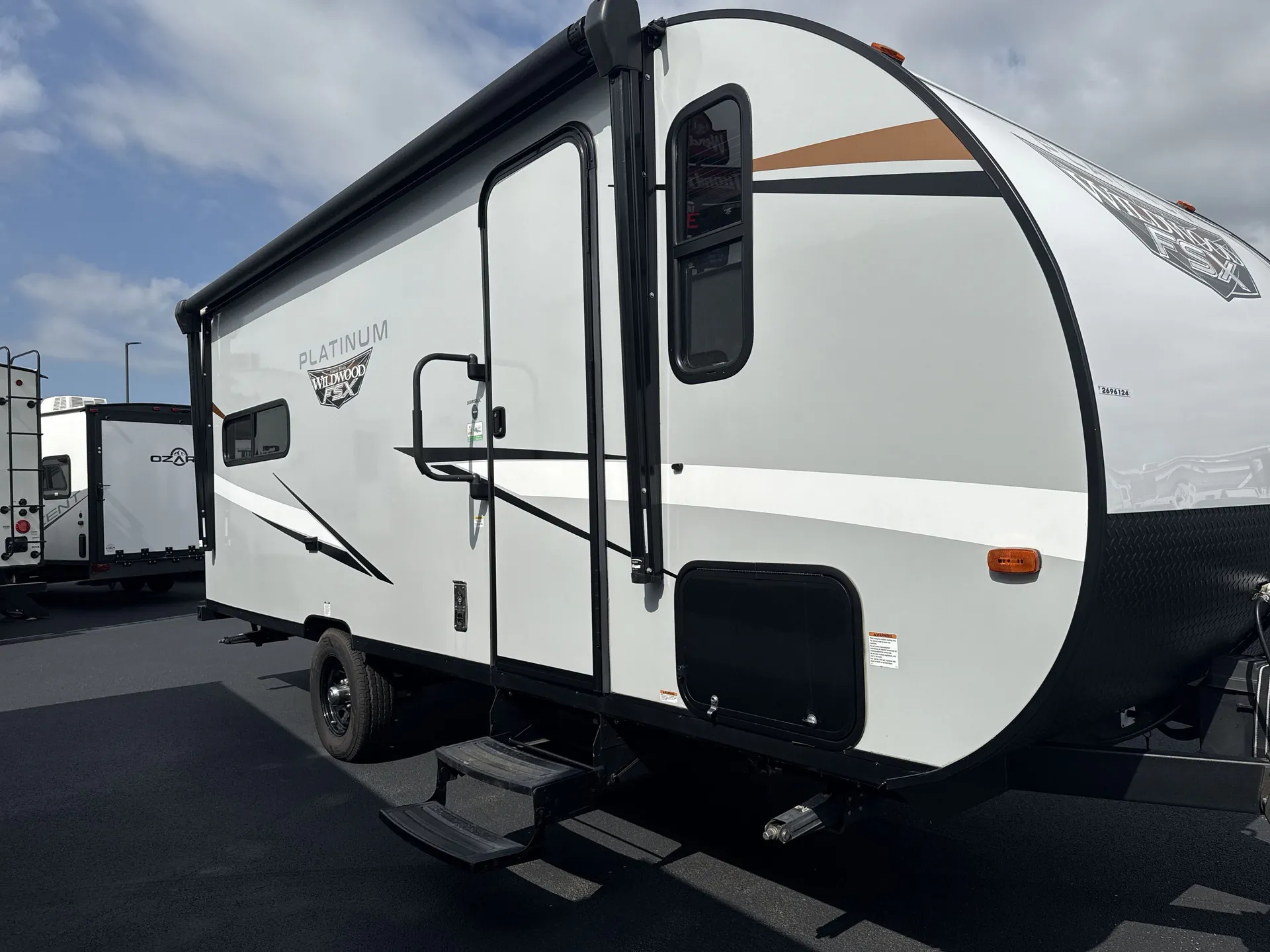 2022 Forest River Wildwood FSX 169RSK — campside