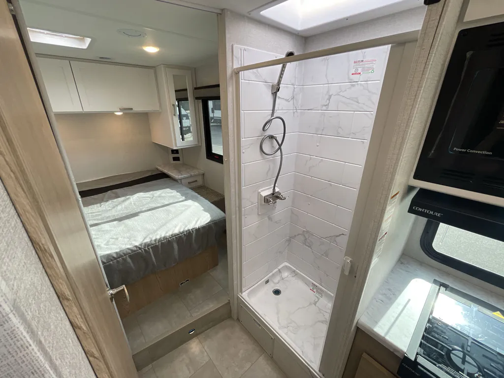 2026 Thor Motor Coach Freedom Elite 28HZ, Photos photo 16