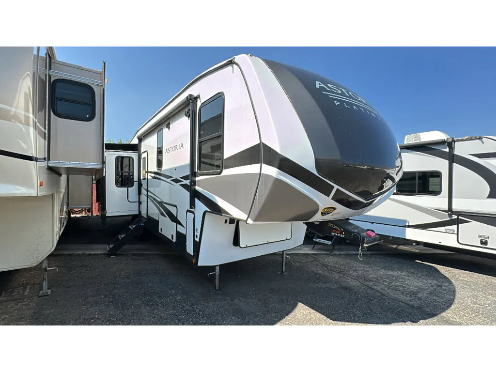 2024 Dutchmen Astoria Platinum 3173RLP dealer photo 1 from Michael Hohl RV
