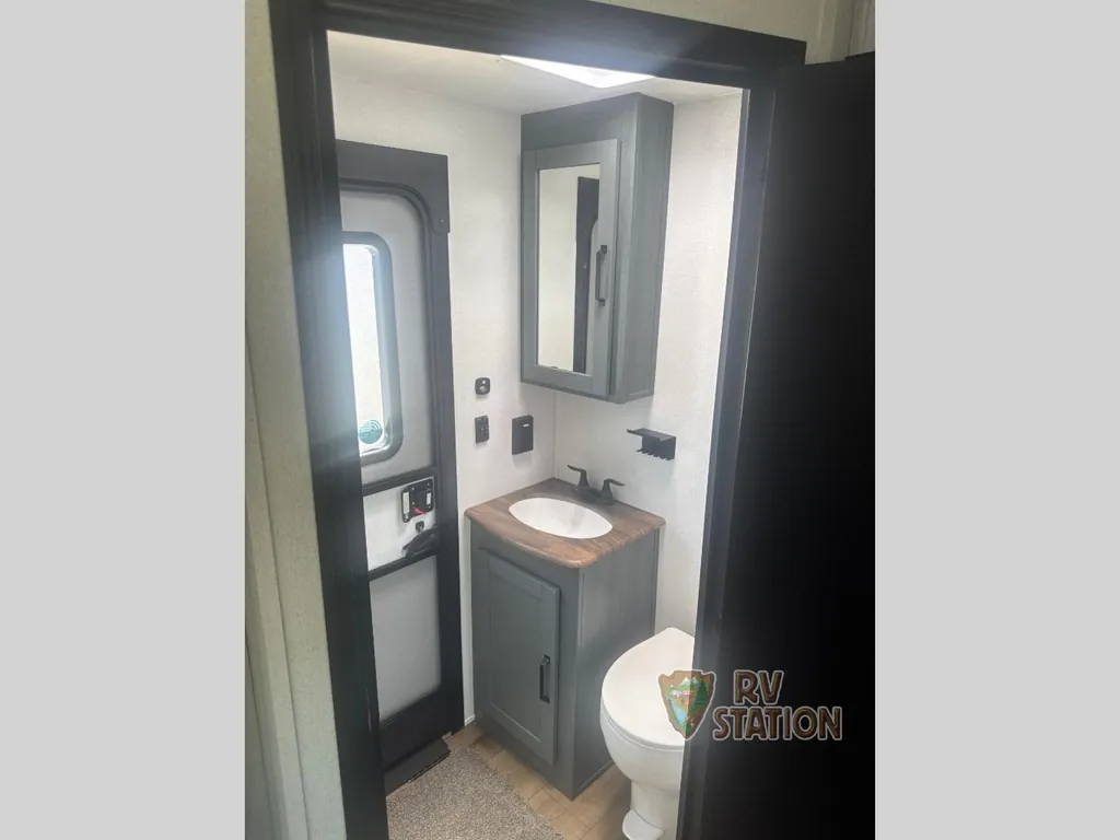 2027 Forest River Puma 32BHQS, Photos photo 12