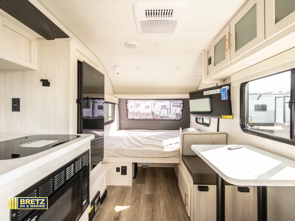 2027 Forest River R-Pod RP-180 — Photo 6