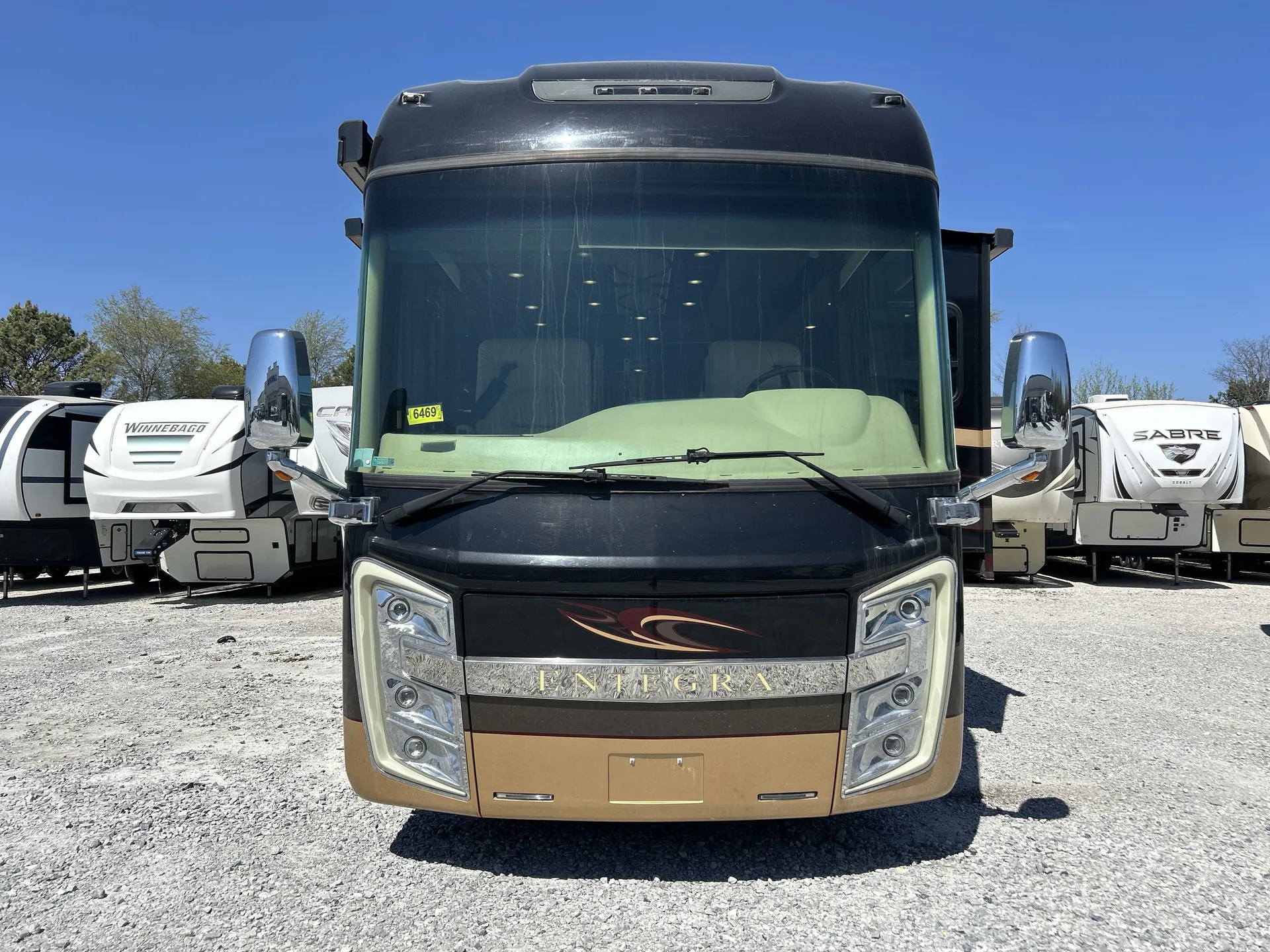 2016 Entegra Coach Anthem 44DLQ — front