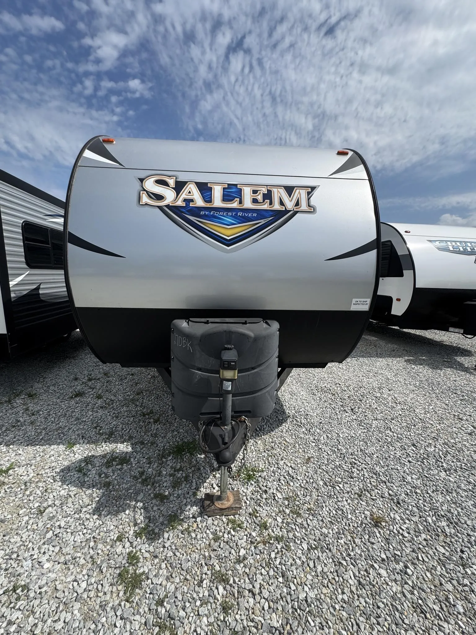 2019 FOREST RIVER SALEM 27DBK