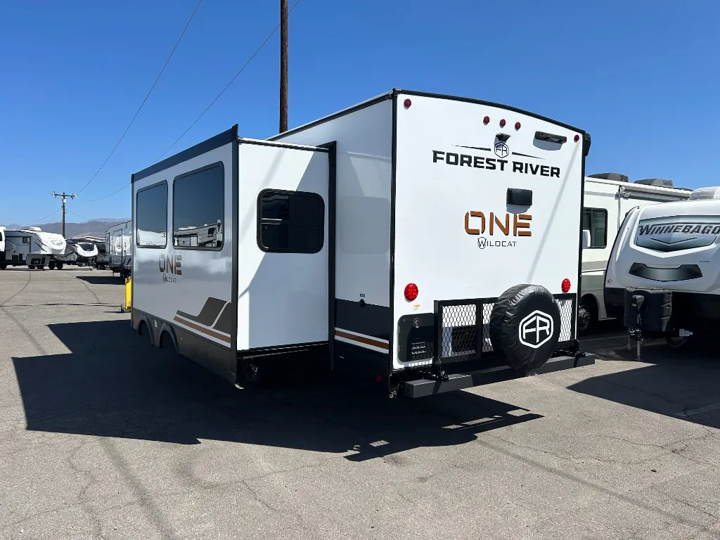 2027 Forest River Wildcat ONE 271CHEF - Photo 4