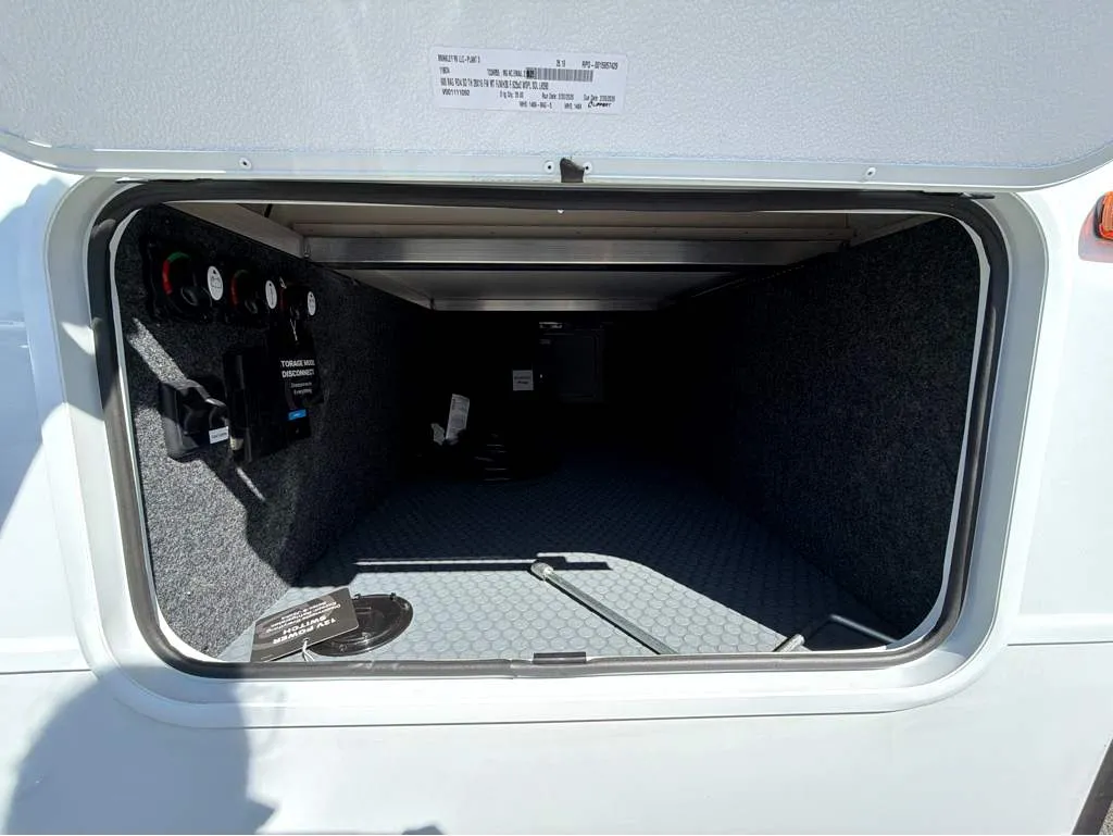 2026 Brinkley Model Ix 20X, Photos photo 2