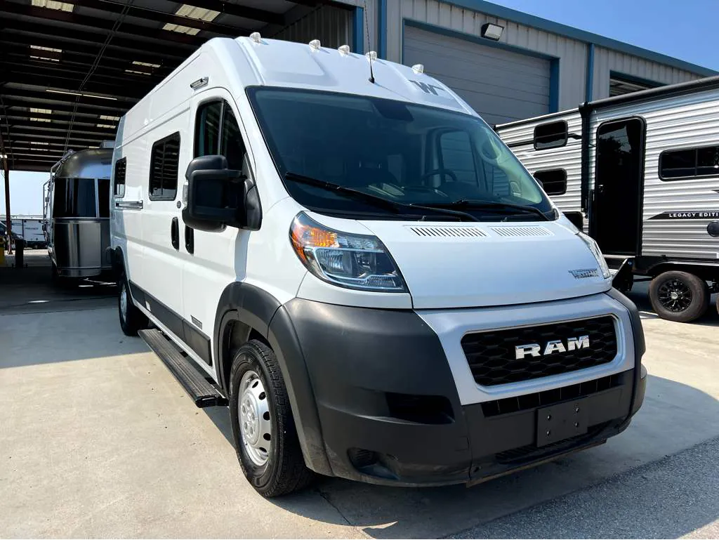 2022 Winnebago Solis 59PX - Photo 2