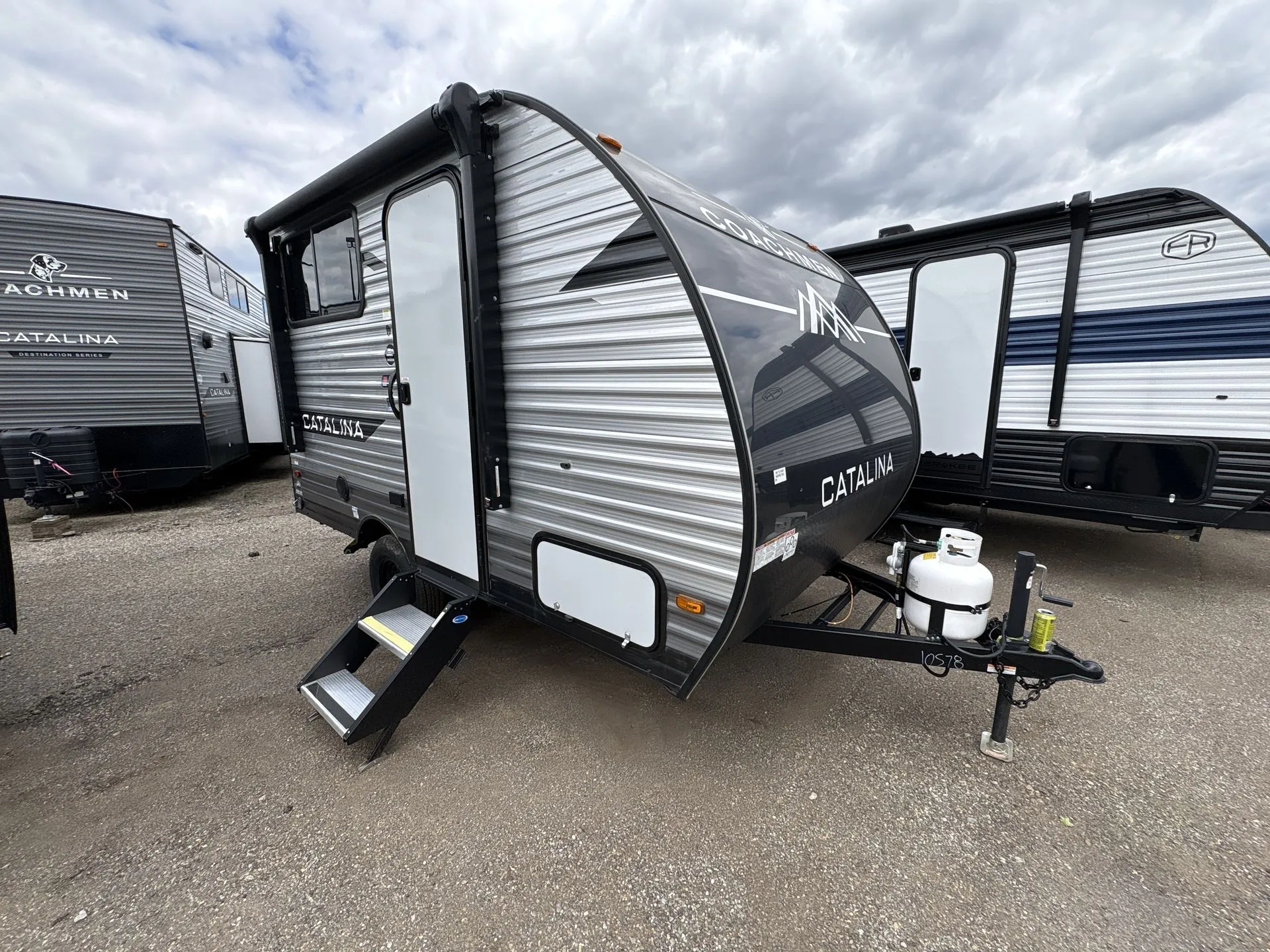 2025 Coachmen Catalina Summit Series 7 134BHX - Photo 4