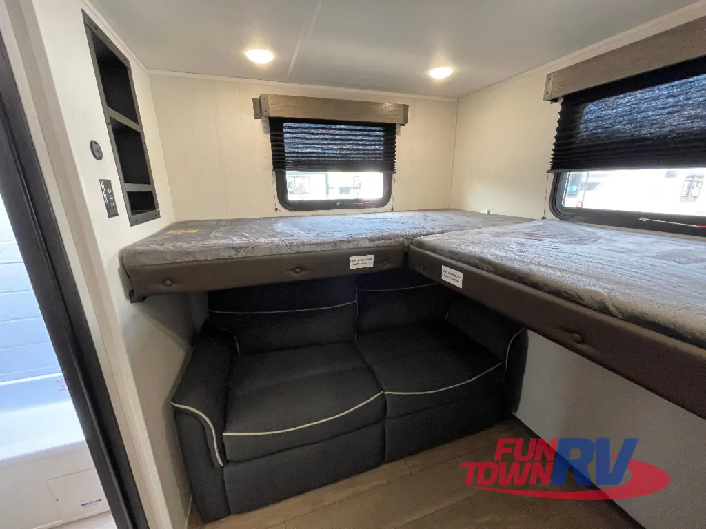 2026 Forest River Cherokee Alpha Wolf 29TB, Photos photo 30