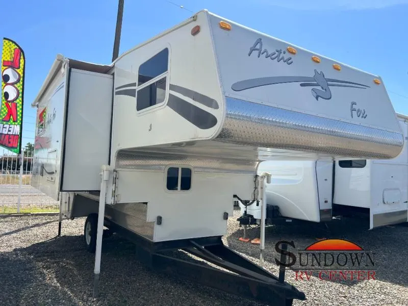 2005 Northwood Arctic Fox Camper 1140 - Photo 2