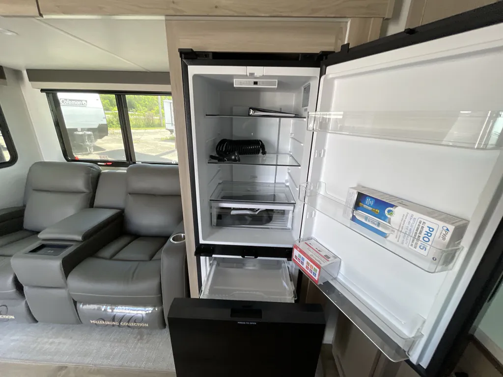 2026 Forest River Flagstaff Micro Lite 25MBR, Photos photo 9