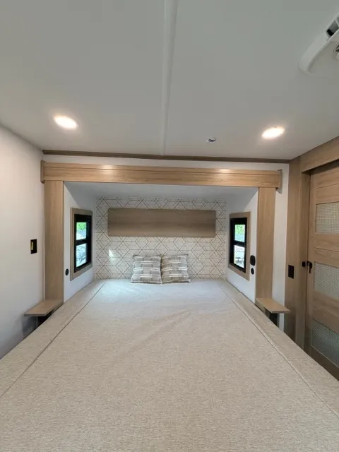 2026 Keystone Raptor 441, Photos photo 42
