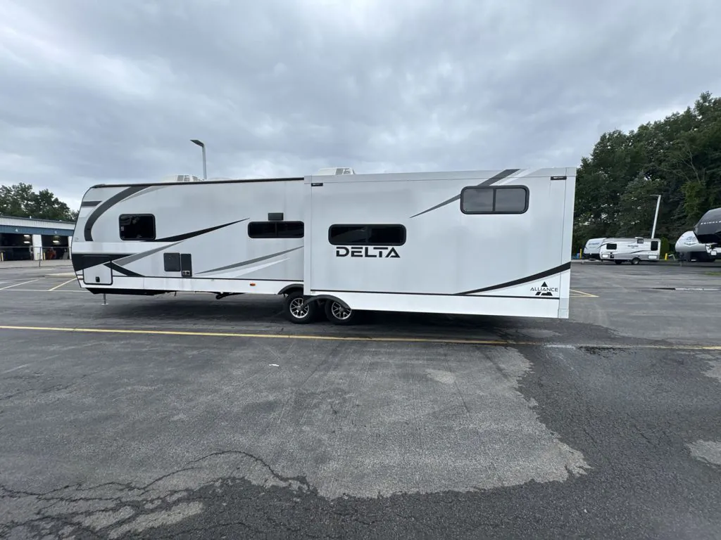 2024 Alliance RV Delta 321BH - Photo 2