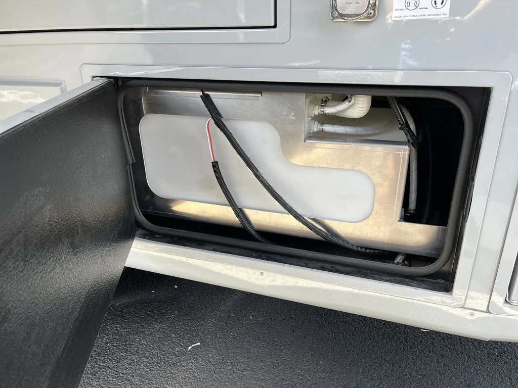2027 Tiffin Wayfarer 25 PW, Photos photo 28