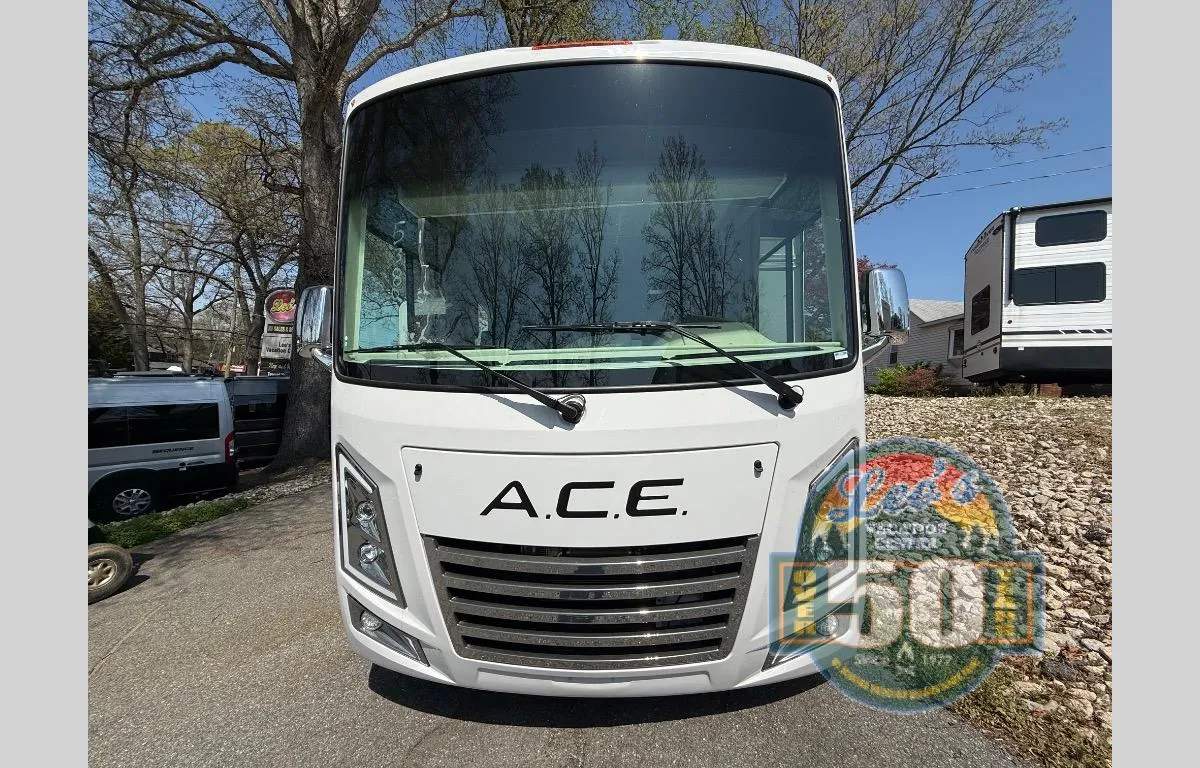2026 Thor Motor Coach ACE 29D - Photo 2