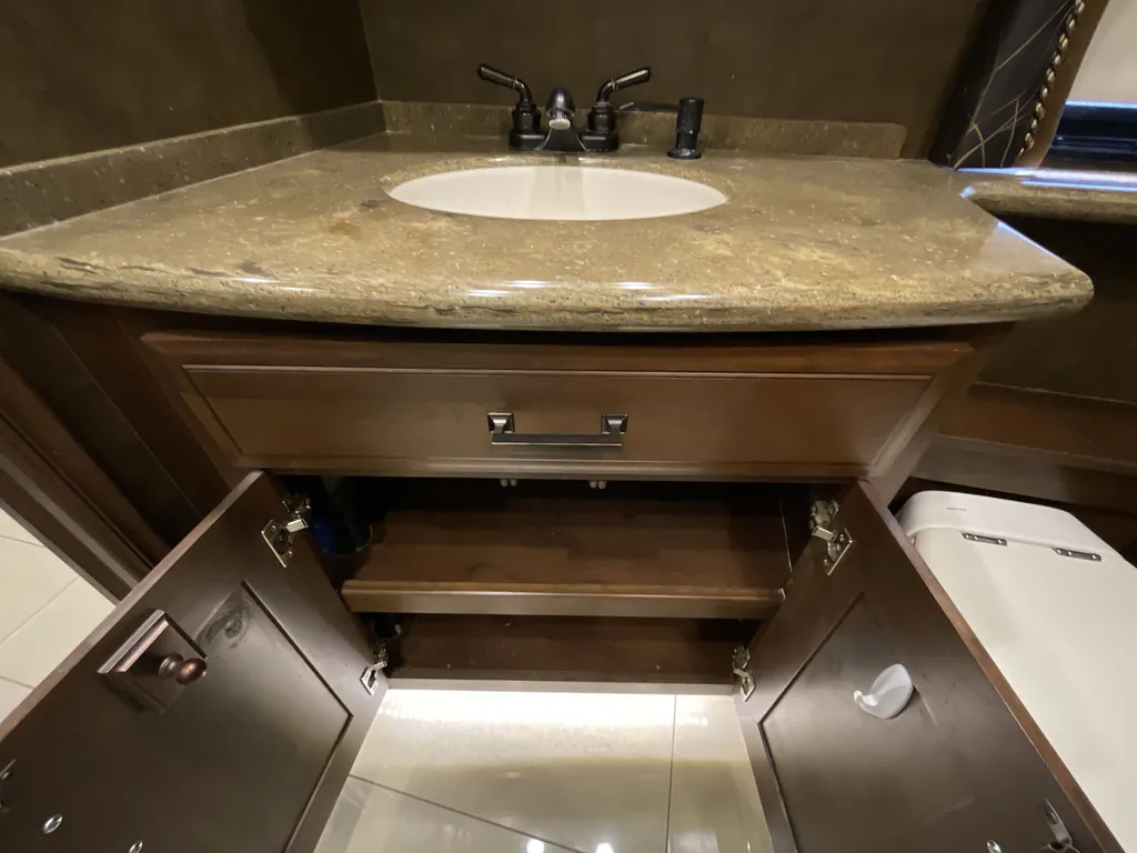 2015 Entegra Coach Aspire 42RBQ, Photos photo 42