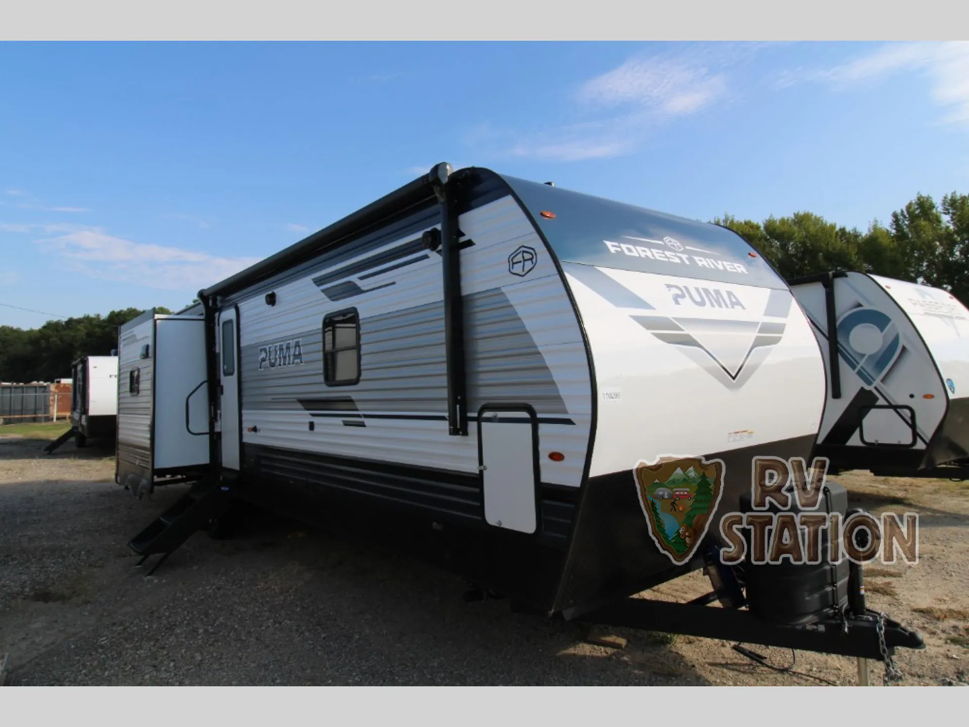 2027 Forest River Puma 32BHFS