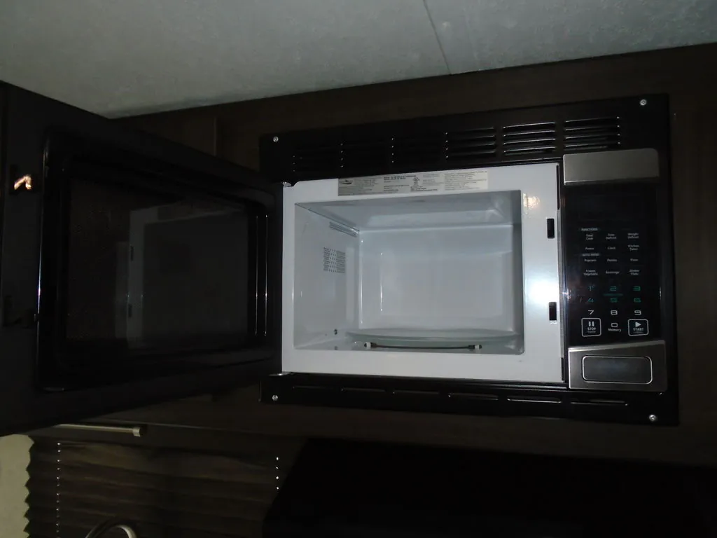 2019 Keystone Springdale 220BHWE, Photos photo 17