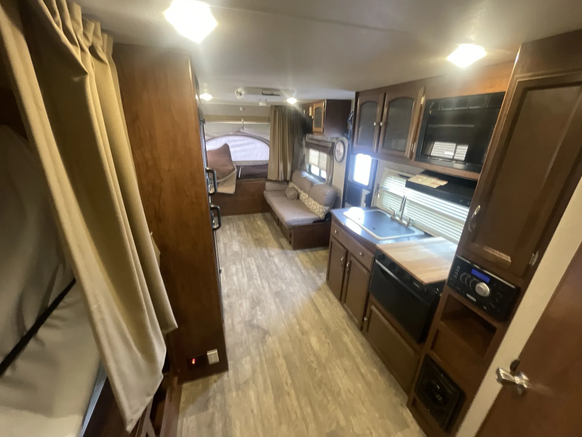 2017 Coachmen Freedom Express Ultra Lite 23 TQX — living area main