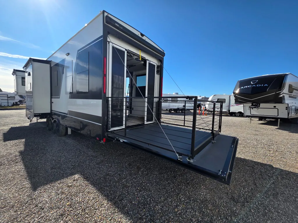 2024 Brinkley Model G 3500, Photos photo 26