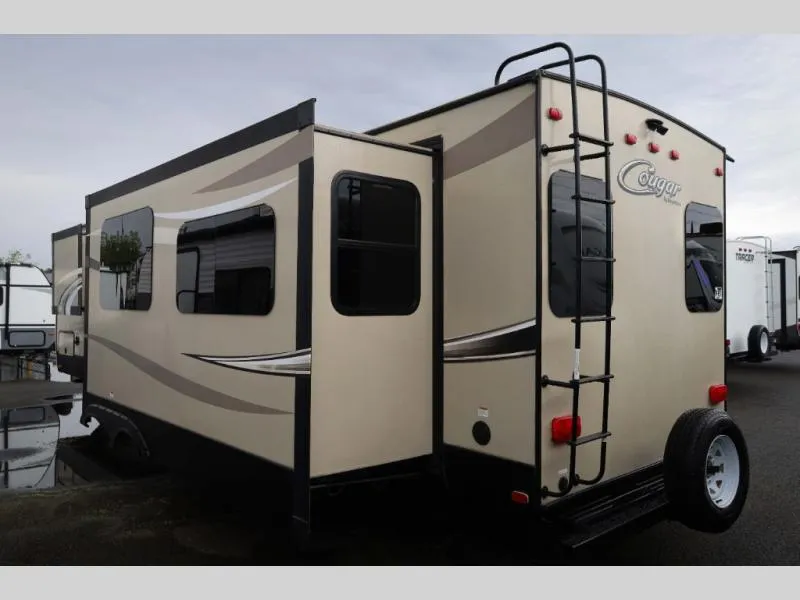 2017 Keystone RV Cougar Half-Ton Series Used    Series - Photo 4