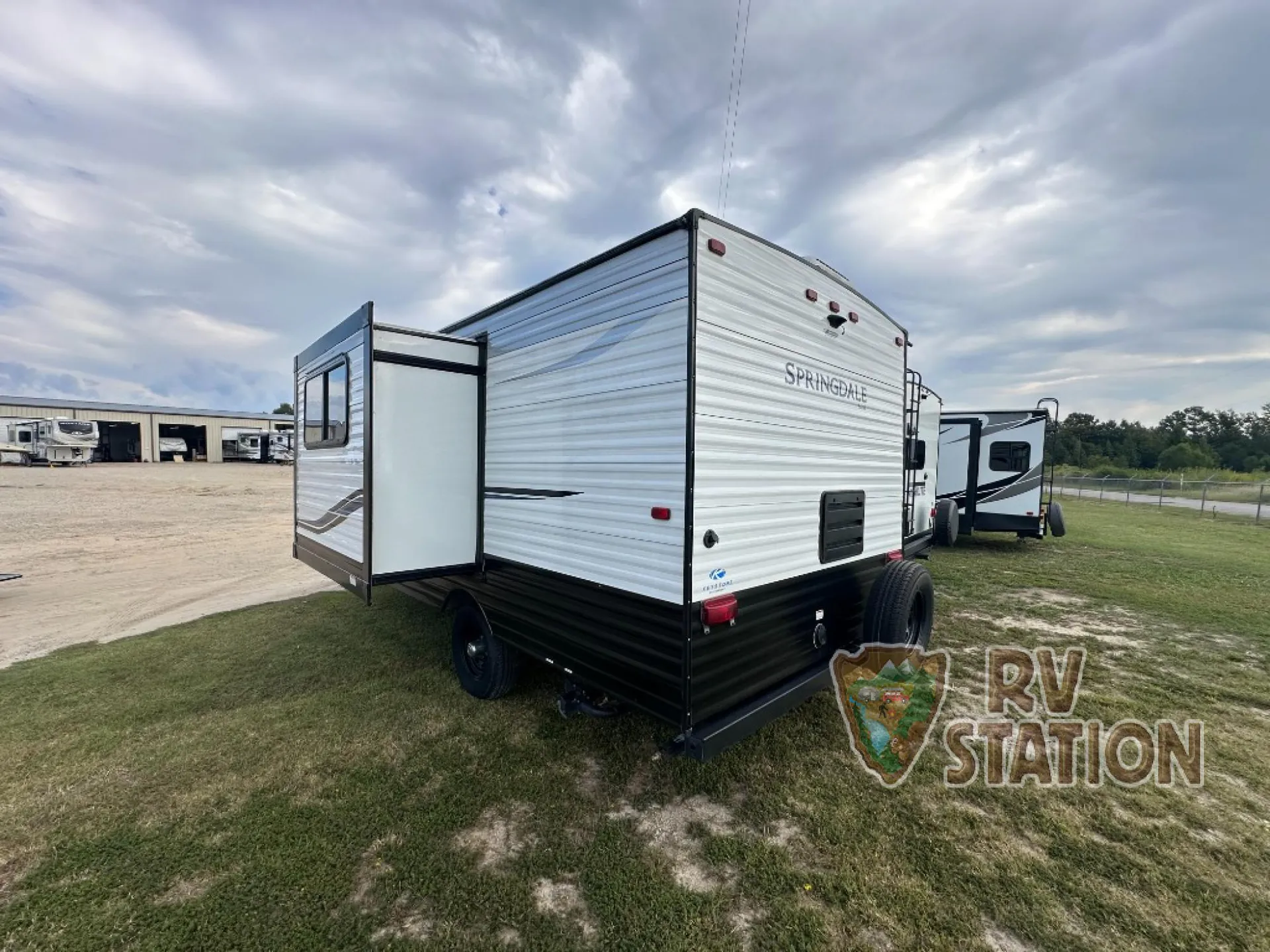 2022 Keystone Springdale Mini 1740RK - Photo 4