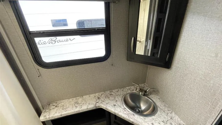 2019 Grand Design Imagine XLS 21BHE, Photos photo 18