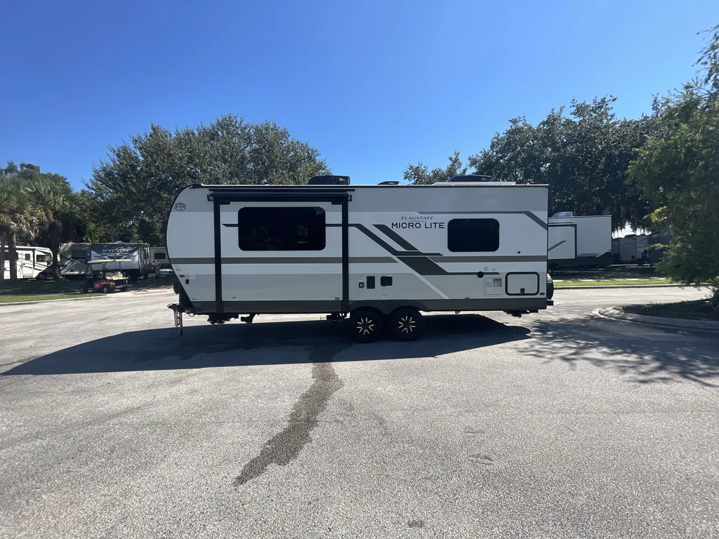 2026 Forest River Flagstaff Micro Lite 25FKB, Photos photo 6