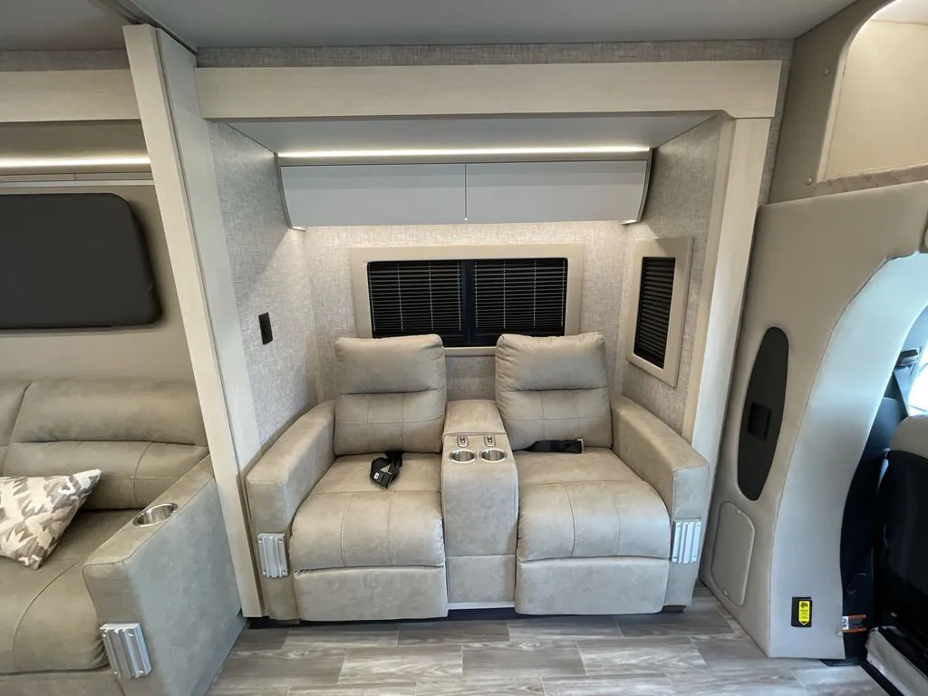 2026 Tiffin Wayfarer 25 XRW, Photos photo 16