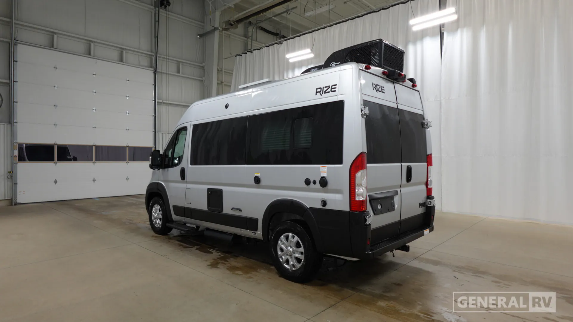 2027 Thor Motor Coach Rize 18Z - Photo 4