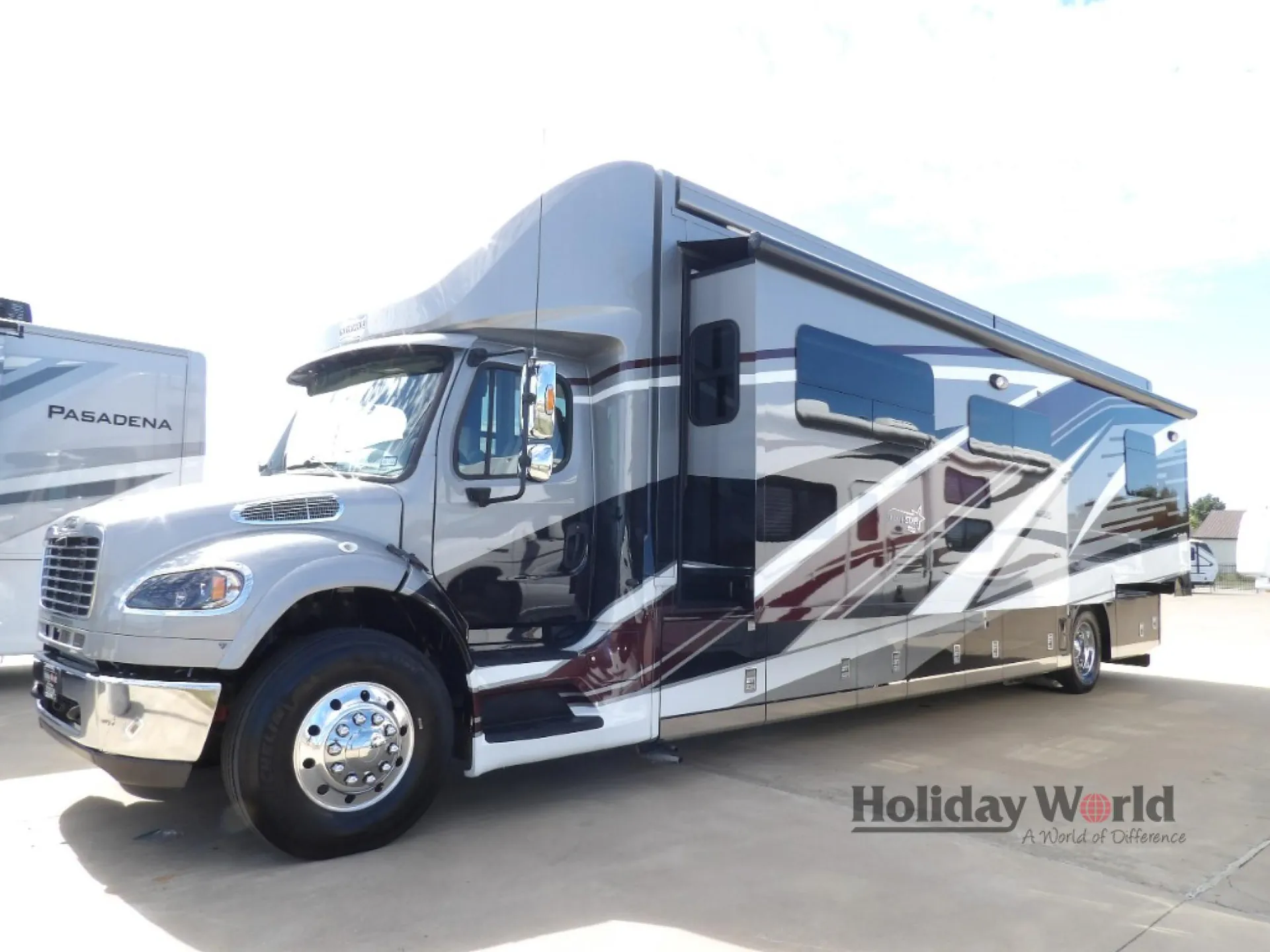 2023 Newmar Super Star 4061 - Photo 3