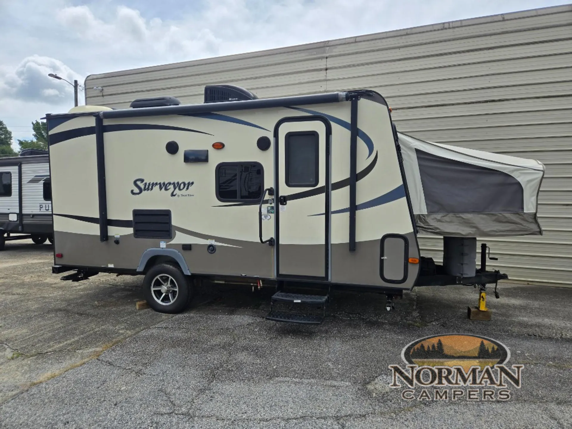 2016 Forest River Surveyor Legend 191T - Photo 2