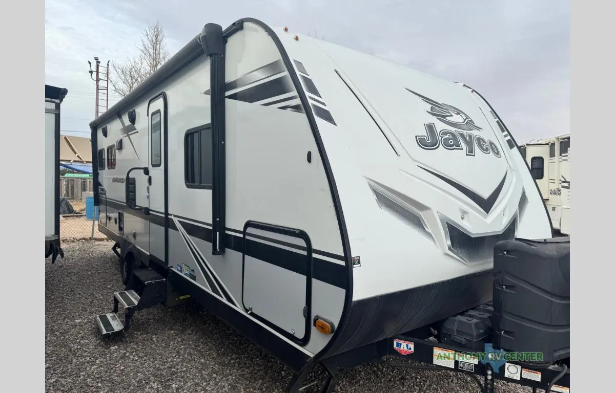 2021 Jayco Jay Feather 24RL - Photo 2