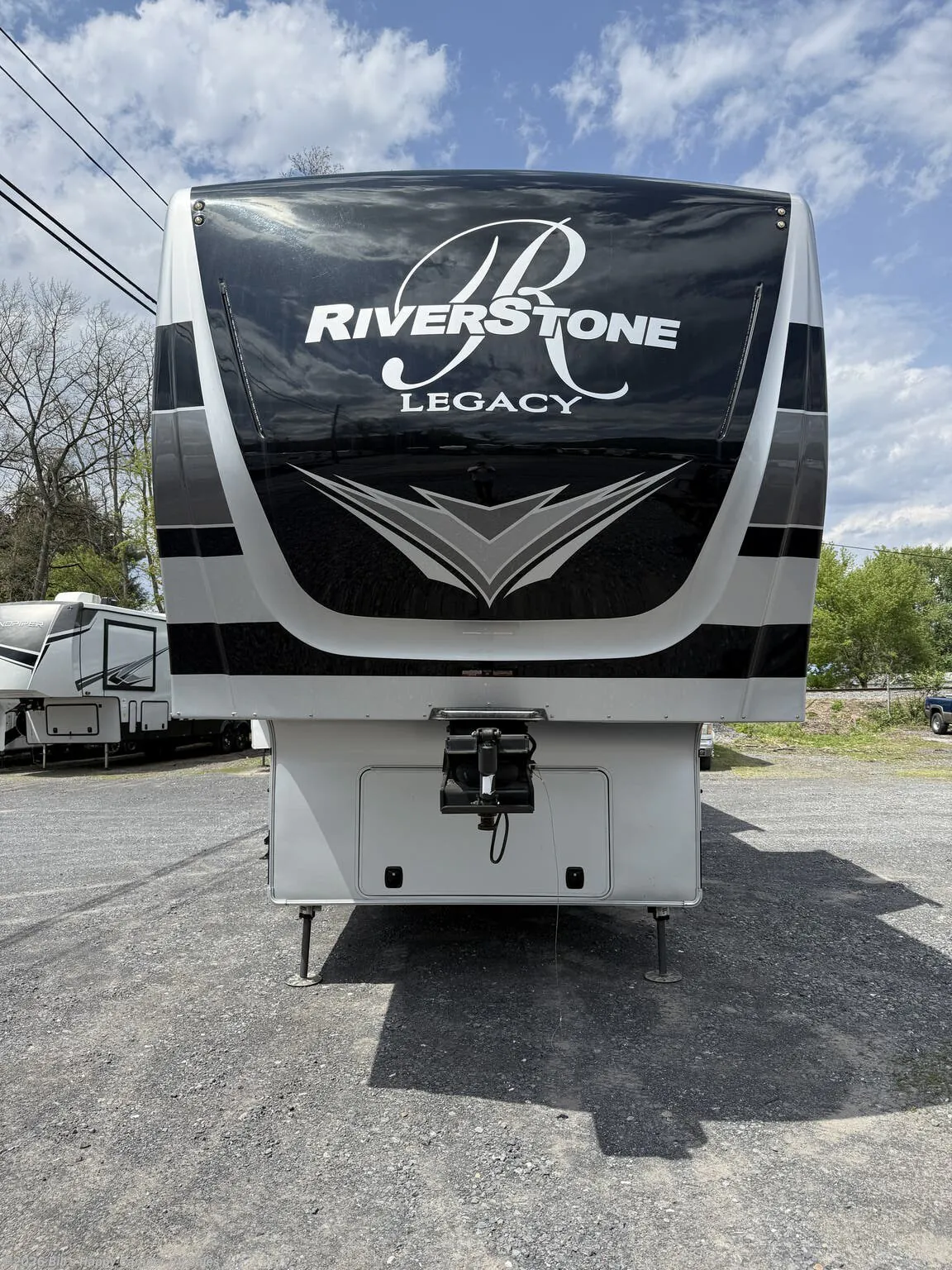 2020 Forest River Riverstone Legacy 38FB2 - Photo 2