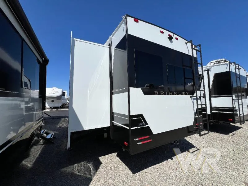 2026 Brinkley Model Z 2680 - Photo 3