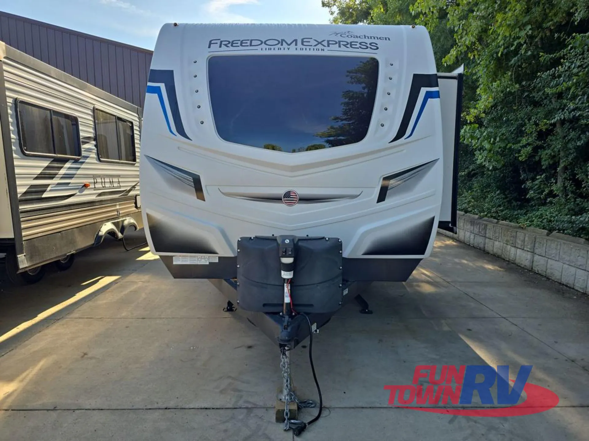 2022 Coachmen Freedom Express Liberty Edition 324RLDSLE - Photo 3