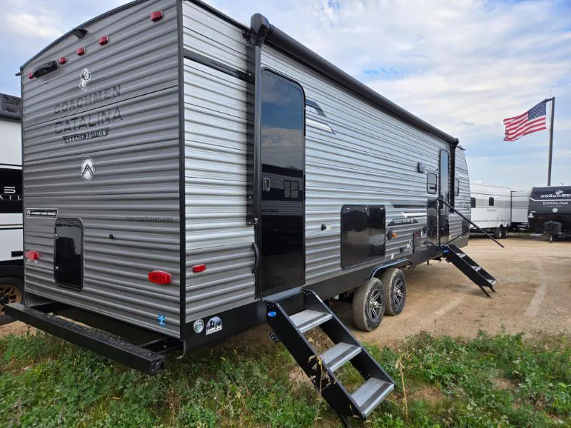 2026 Coachmen Catalina Legacy Edition 273DBHCK, Photos photo 47