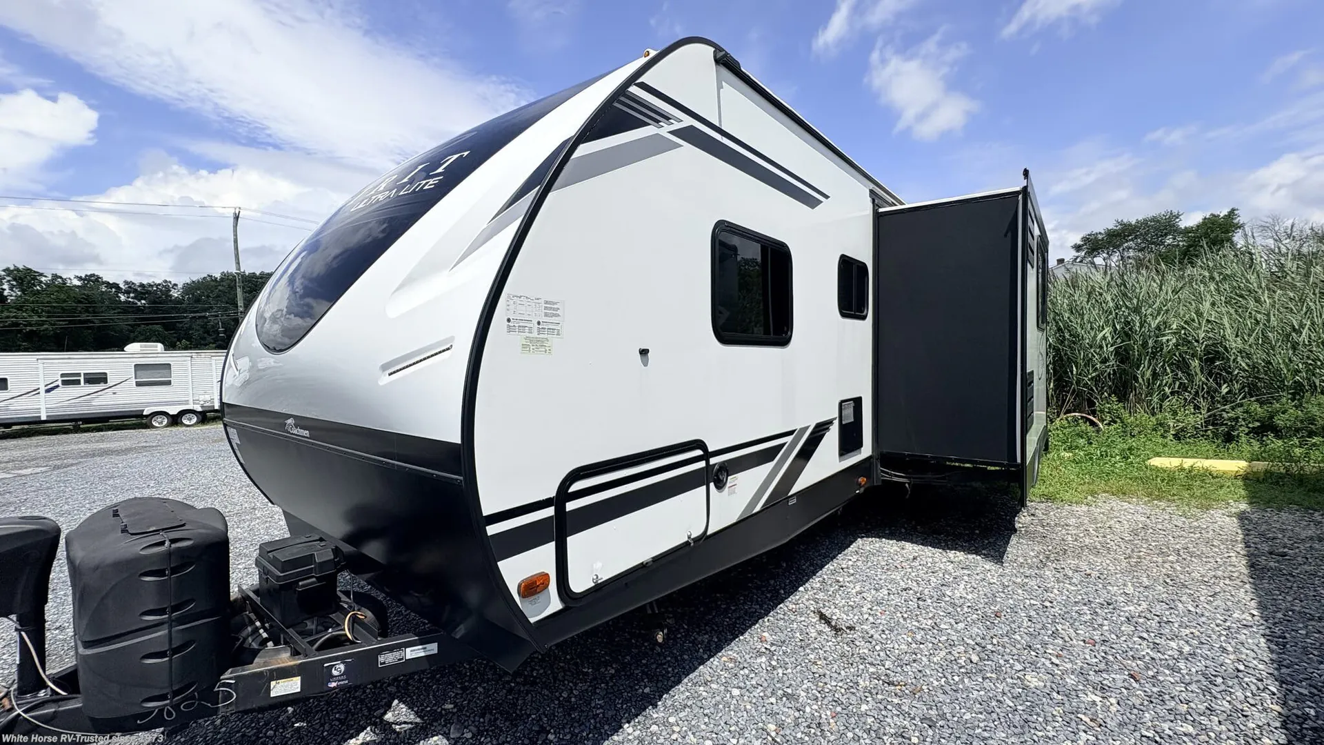 2021 Coachmen Spirit Ultra Lite 2659BH - Photo 2