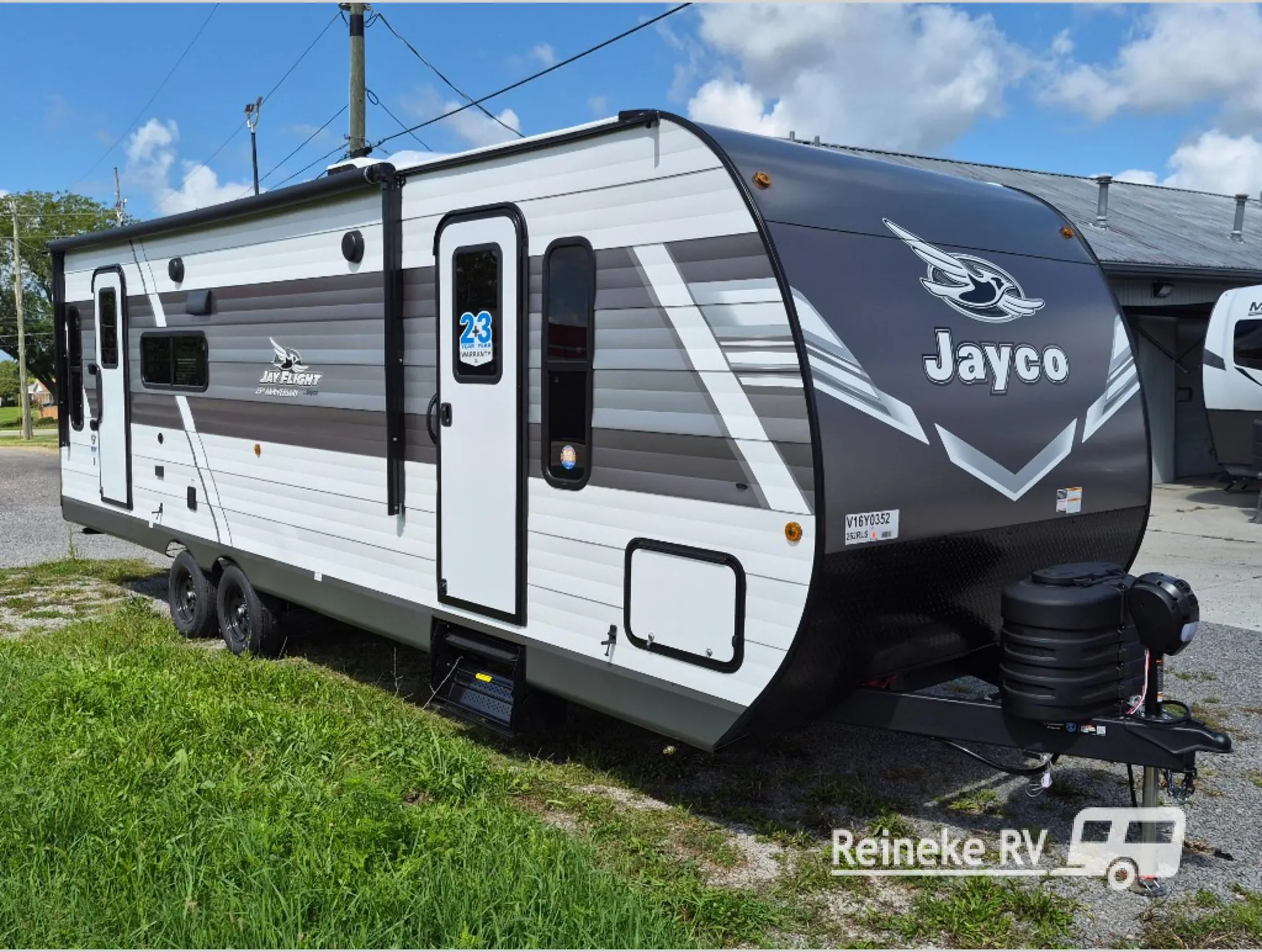 2027 Jayco Jay Flight 262RLS - Photo 2