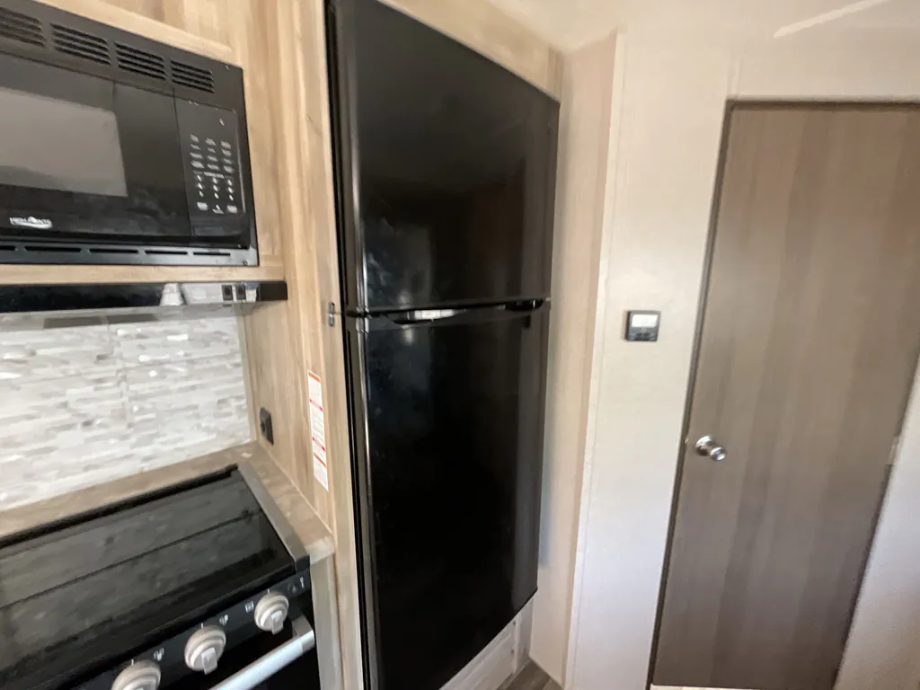 2021 Coachmen Catalina Legacy Edition 243RBS, Photos photo 8